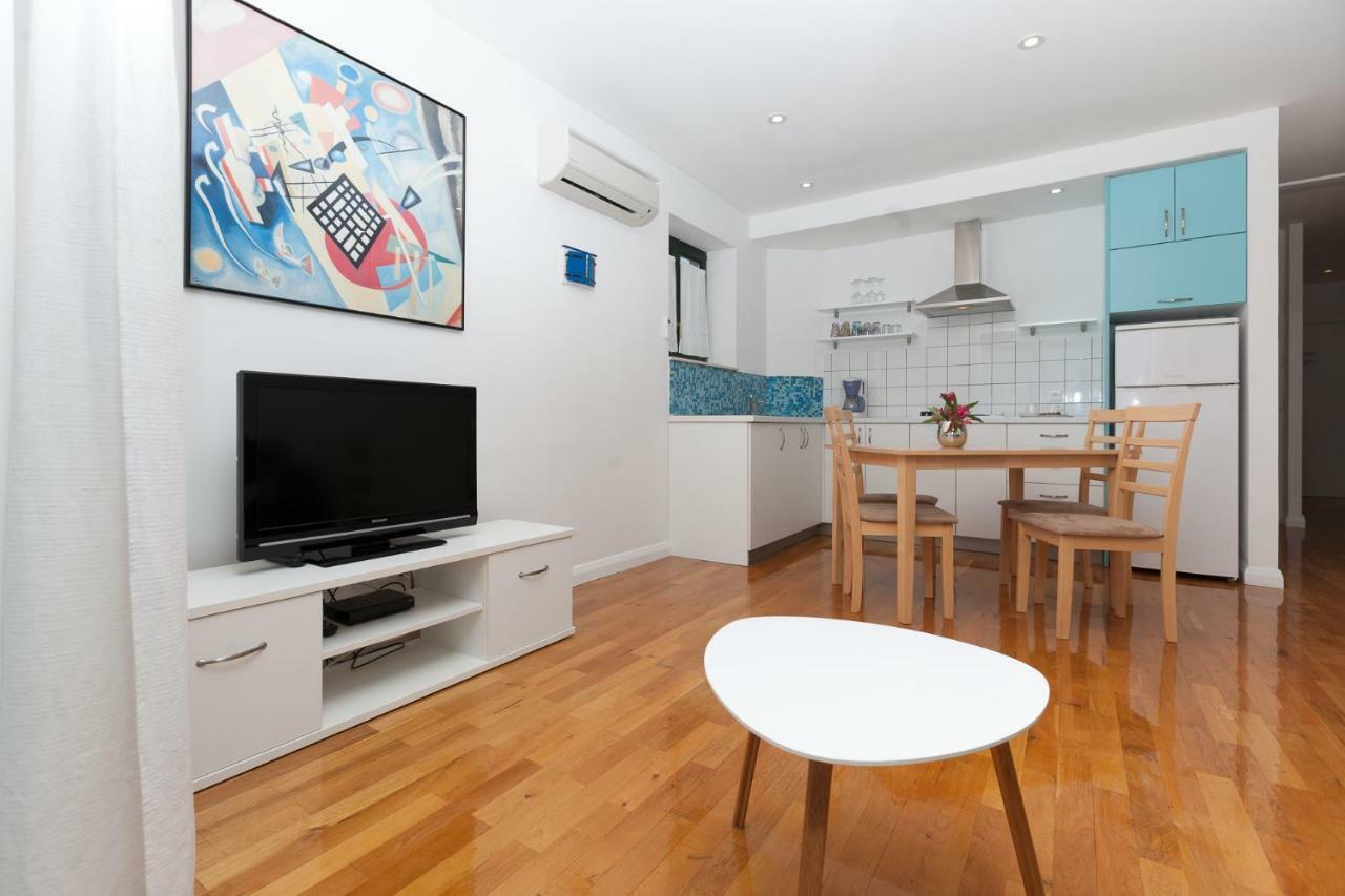 Apartment Cinthija 比比涅 外观 照片